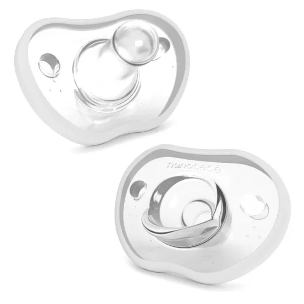 Chupo flexy | 3+ meses | Blanco Nanobébé Caja x 2 Estos chupetes de silicona, suaves y flexibles, calman y tranquilizan a su bebé, a la vez que son duraderos y fáciles de limpiar, especialmente en nuestro esterilizador de vapor para microondas.Alguna